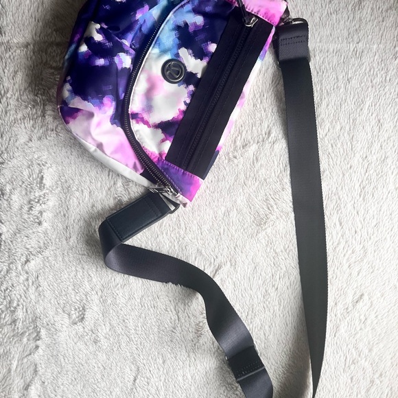 lululemon athletica Purple and Pink Women's Bag - Picture 3 of 12